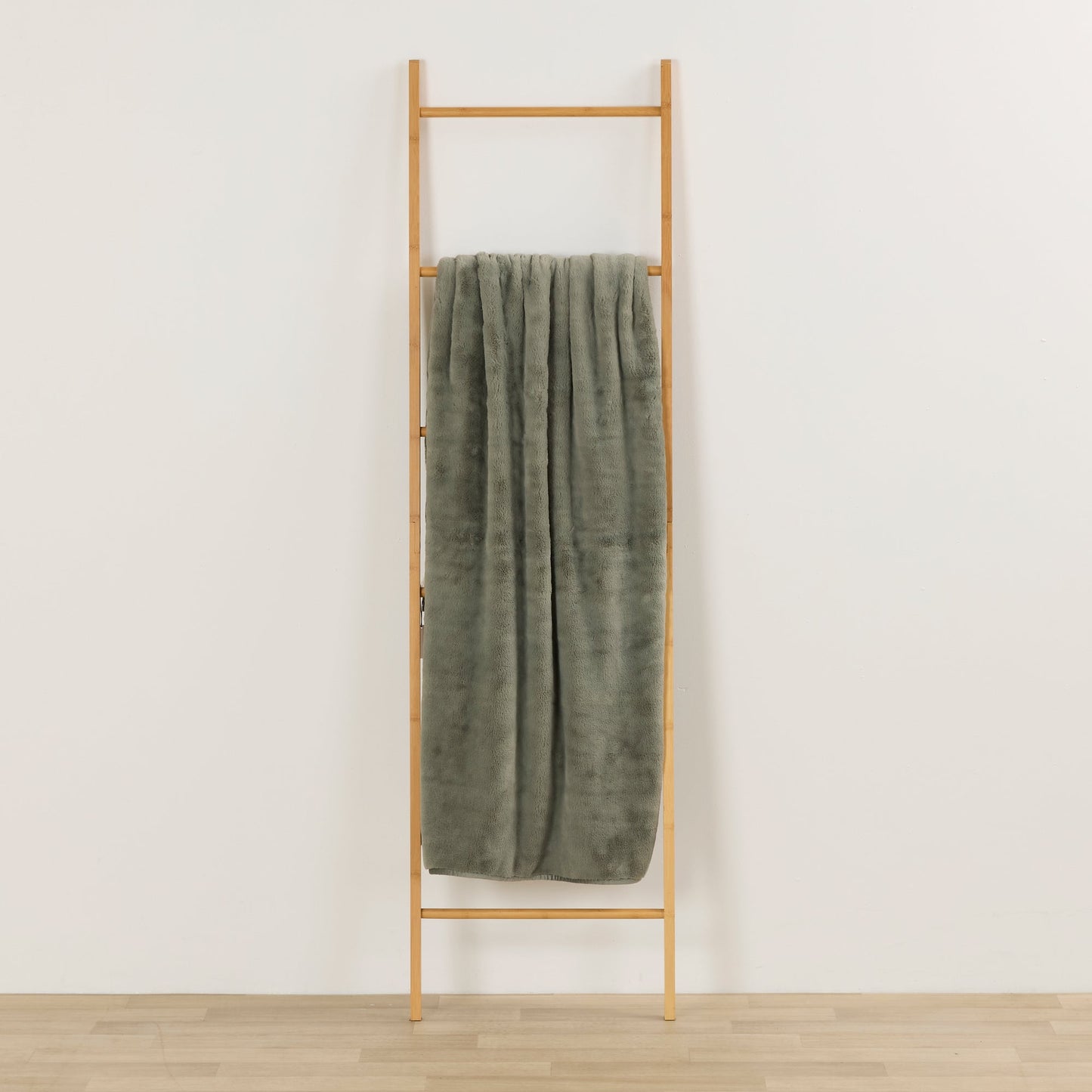 Garbo Throw - Sage