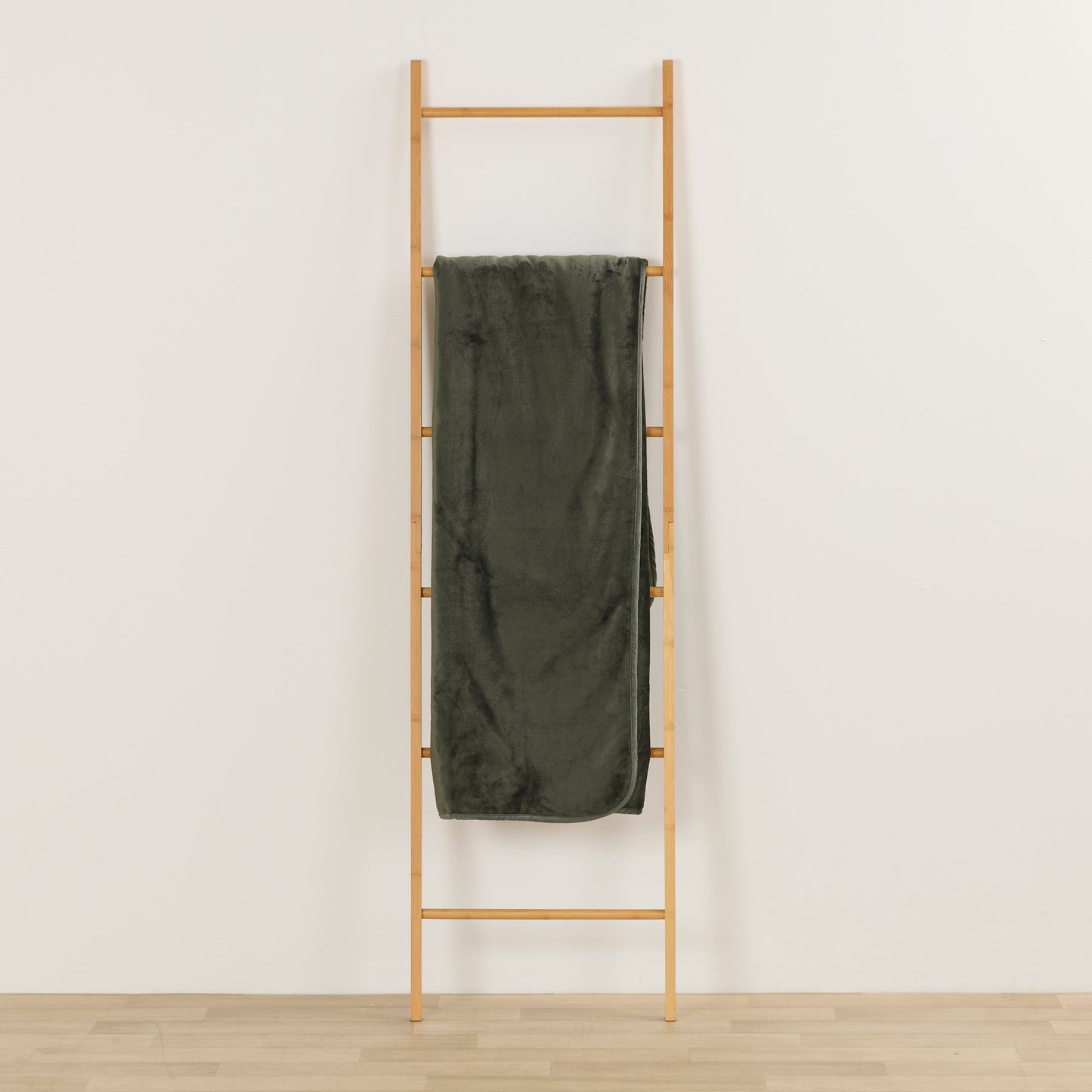 Holsten Throw - Forest