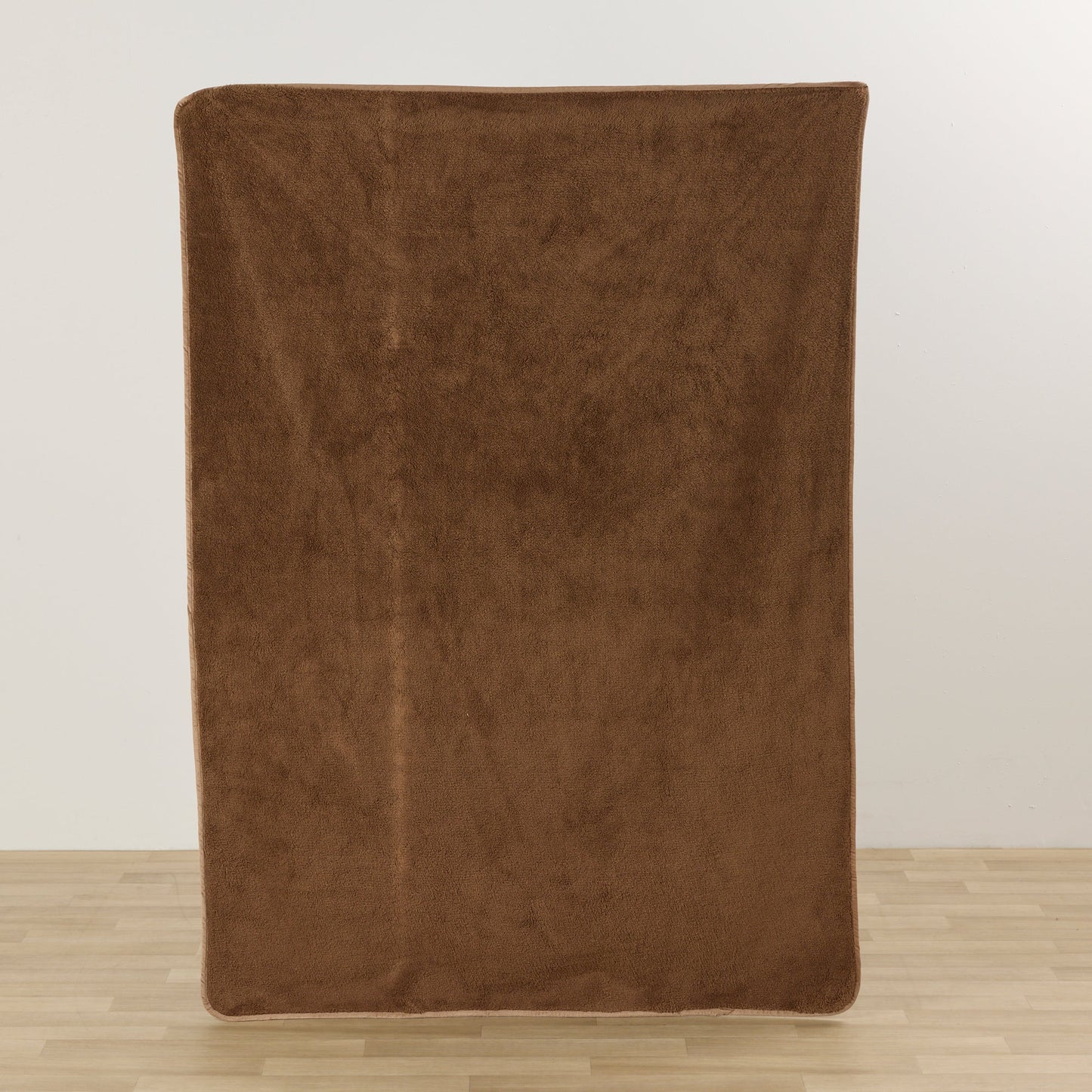 Holsten Throw - Coffee