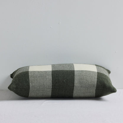 Alfie Cushion - 30x50cm - Evergreen